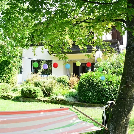 Haus Mit Garten Eugendorf Exterior photo
