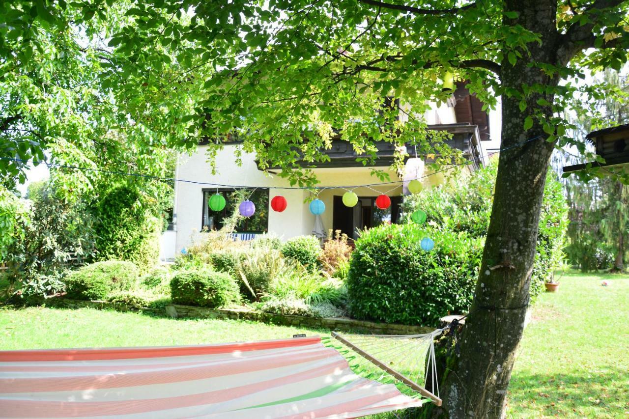 Haus Mit Garten *
